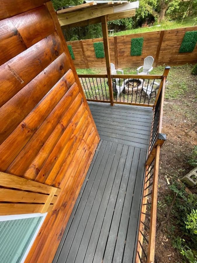 New Tiny Cabin Hot Tub Firepit Fenced Yard Sevierville Exteriör bild