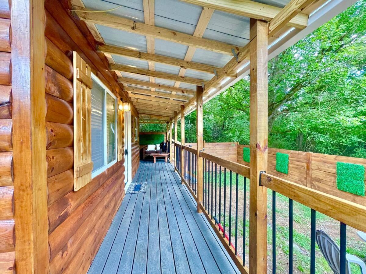 New Tiny Cabin Hot Tub Firepit Fenced Yard Sevierville Exteriör bild